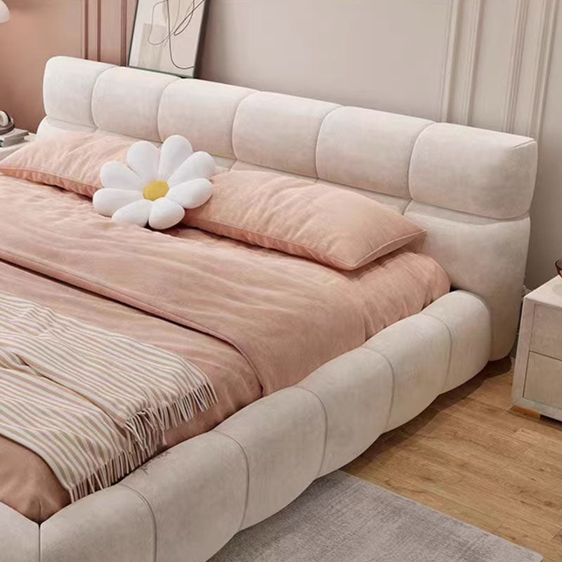 Mamie Double Bed, Velvet | Weilai Concept