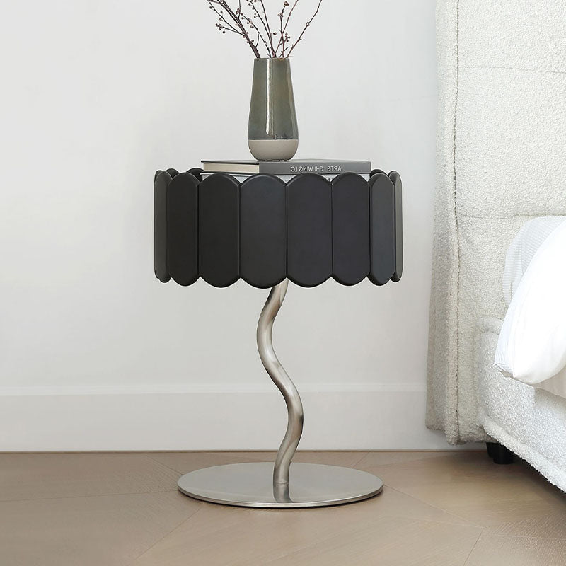 Sinclair Bedside Table, Black-Weilai Concept