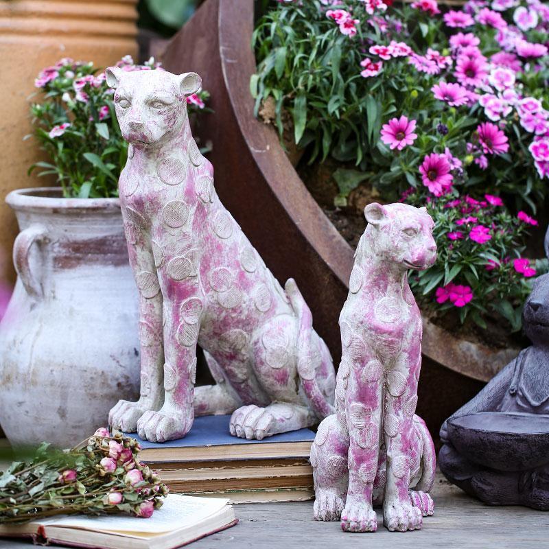 AN2 Garden Decoration, A Set Of Two Dog Statues | Weilai Concept