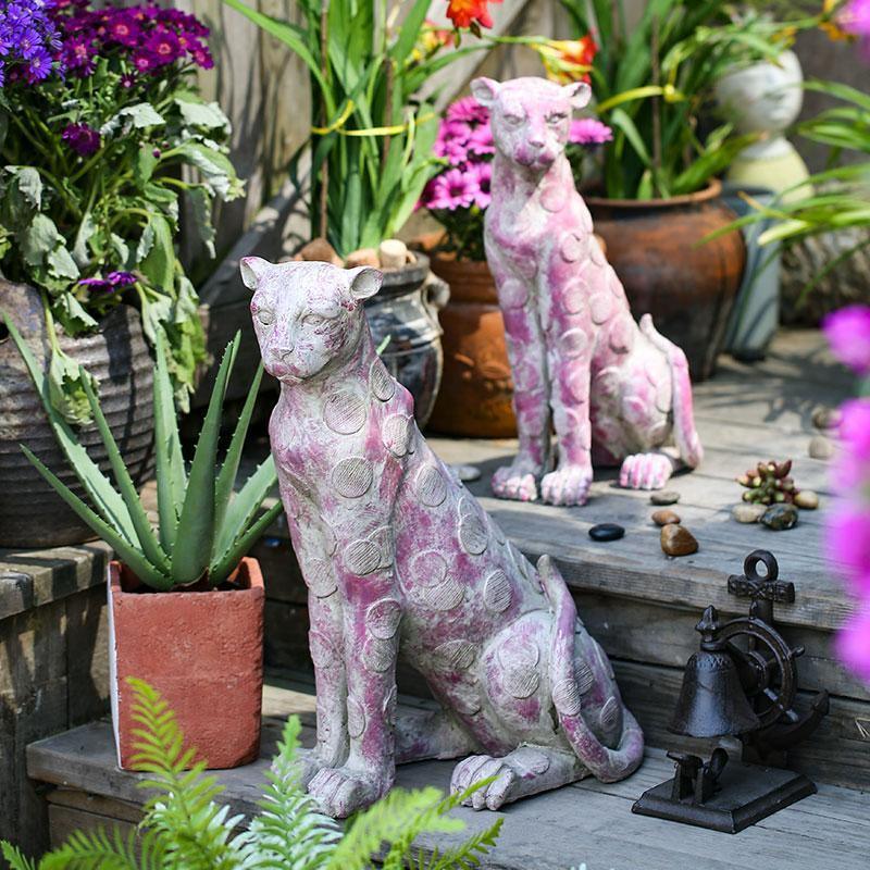 AN2 Garden Decoration, A Set Of Two Dog Statues | Weilai Concept