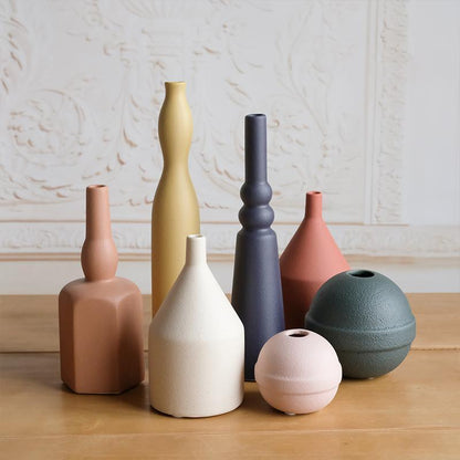 Decoration: A Set Of Seven Vases | Weilai Concept