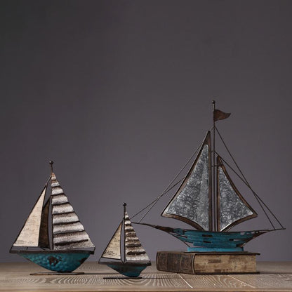 Decoration: A Set Of Three Sailboats | Weilai Concept