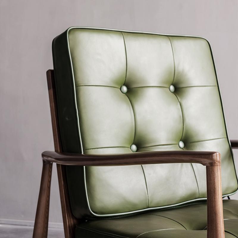 Hans CH32 Green Armchair, Solid Wood | Weilai Concept