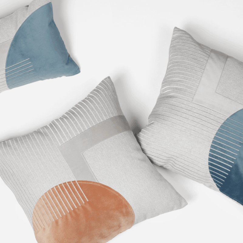 Holden Velvet Cushion, 50 x 50cm | Weilai Concept