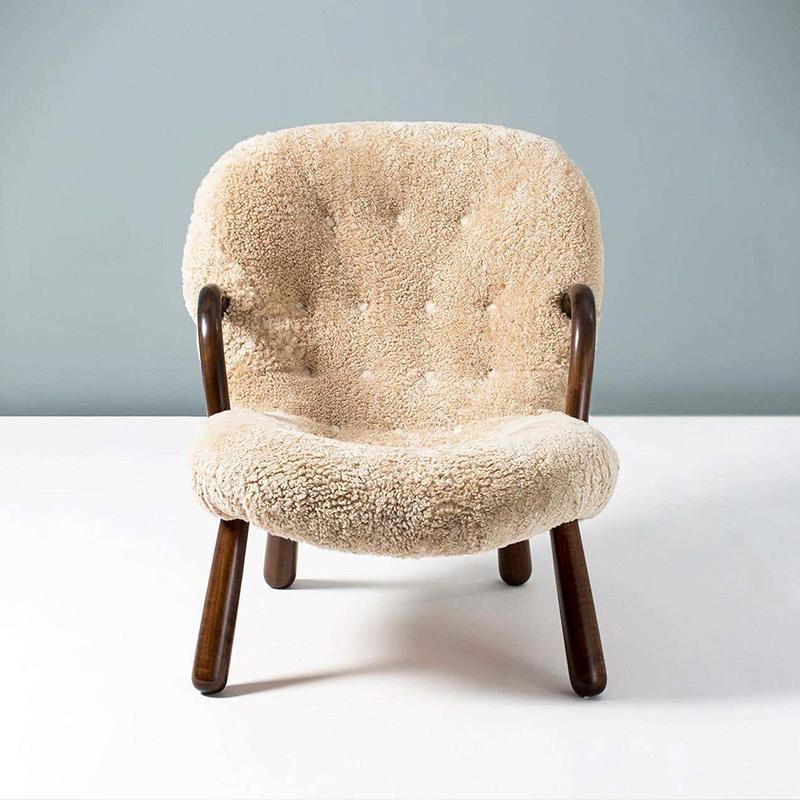 Classic Sheepskin Clam Armchair, Wood Armrest | Weilai Concept